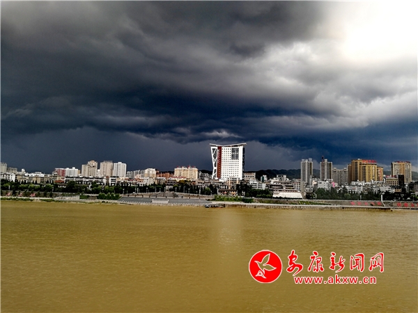 ���L�E�갲��ҹ