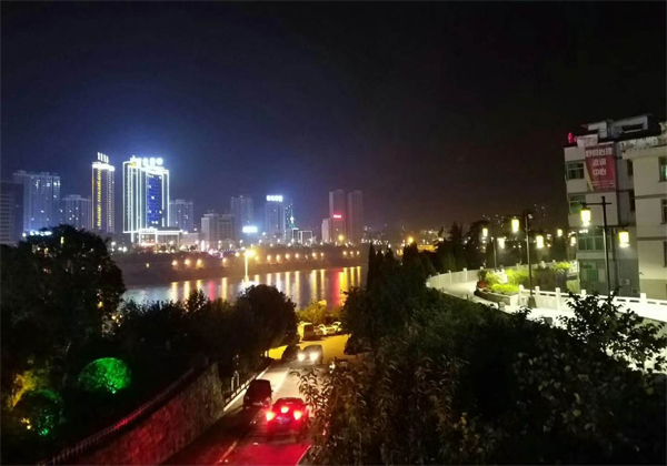 �����İ�����?k��)o��ҹ  ��ˬ�Ľ��ݹ��r�ľ�